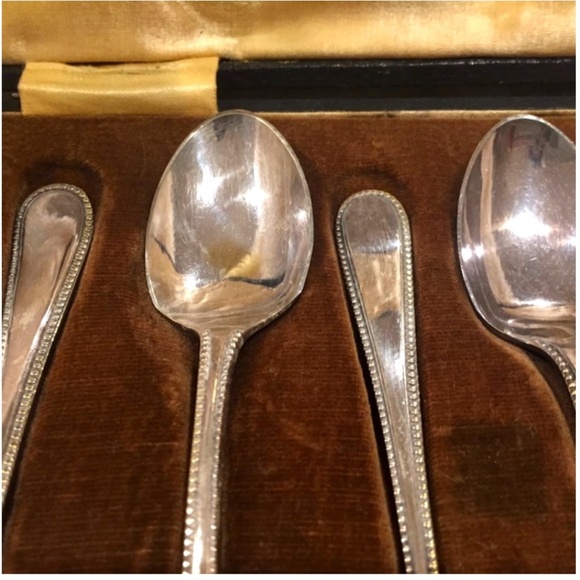 JE22-Antique English Demitasse Silverplate Spoon Set in Original Presentation… - Picture 4 of 9